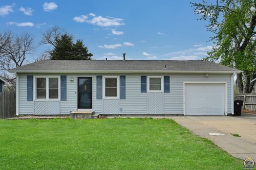 413 Madore St, Silver Lake, KS, 66539-9683 | Card Image