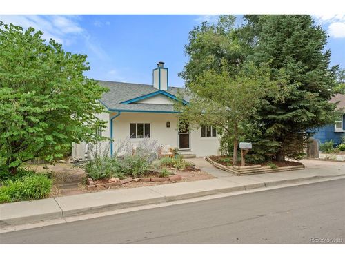 1707 Short Pl, Longmont, CO, 80501-4828 | Card Image