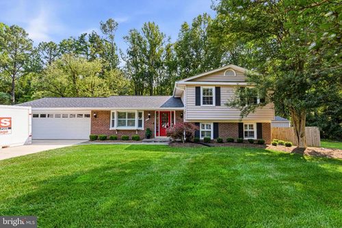 9509 Mandolin Ct, VIENNA, VA, 22182-1610 | Card Image
