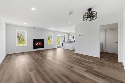 Living Room/Dining Room | Image 2