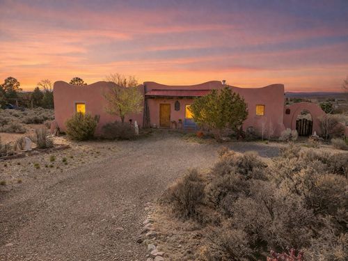 15 Calle Del Sol, Ranchos De Taos, NM, 87557-7920 | Card Image