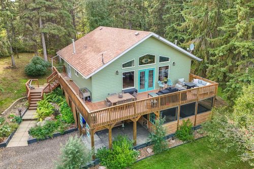 107 Spruce Crescent, Rural Ponoka County, AB, T0C0Y0 | Card Image