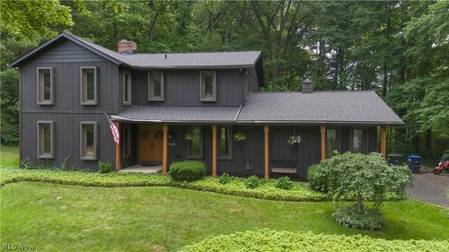 2166 Dow Dr, Akron, OH, 44313-4502 | Card Image