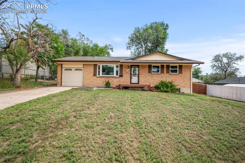 Rushmore Dr, Colorado Springs, CO 80910