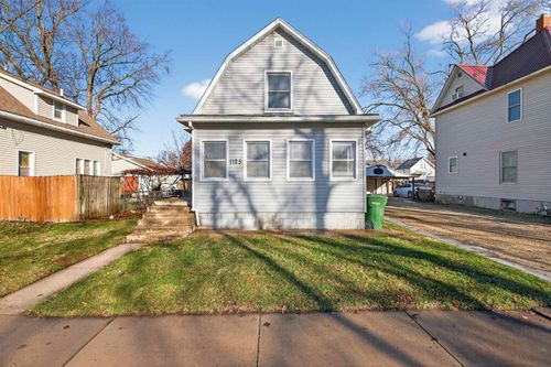 1125 Bertch Ave, Waterloo, IA, 50702-3142 | Card Image