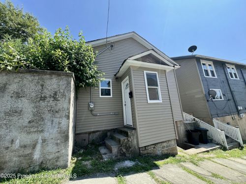 337 S Hyde Park Ave, Scranton, PA, 18504-2575 | Card Image