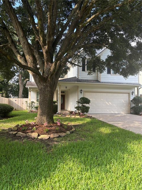 951 Lamonte Ln, Houston, TX, 77018-4439 | Card Image