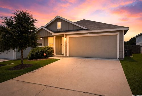 5530 Wander Way, Bulverde, TX, 78163 | Card Image
