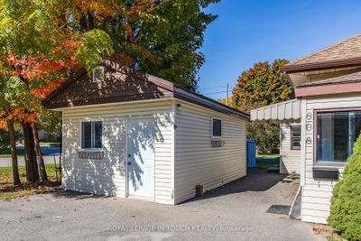 808 Quebec St, House other with 2 bedrooms, 1 bathrooms and 3 parking in Midland ON | Image 3