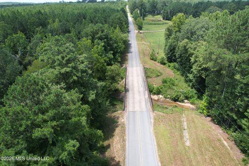 1 Dummyline Road Ne, McCall Creek, MS, 39647 | Card Image