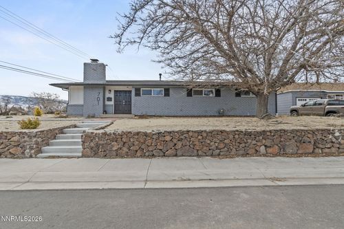 701 Bowman Dr, Reno, NV, 89503-3402 | Card Image