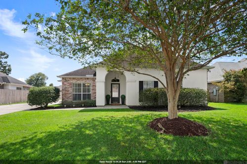 36305 Crestway Ave, Prairieville, LA, 70769-3272 | Card Image