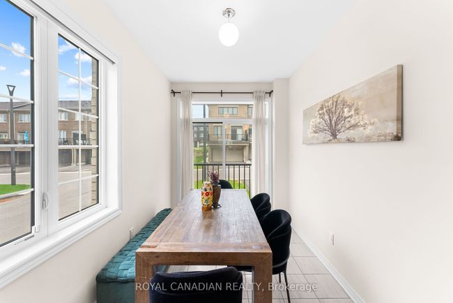 2670 Delphinium Trail, House attached with 4 bedrooms, 3 bathrooms and 1 parking in Pickering ON | Image 19