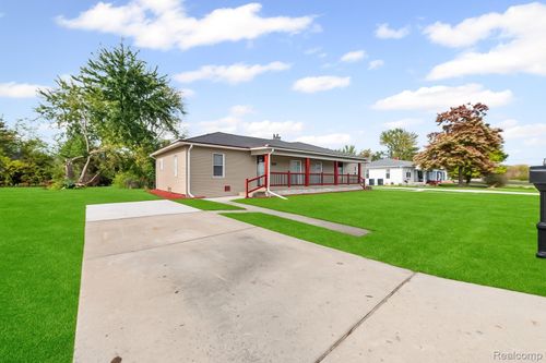 14622 Huron St, Taylor, MI, 48180-4747 | Card Image