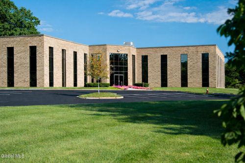 21 British American Boulevard, Colonie, NY, 12110 | Card Image