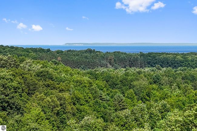 2455 E Meander Ln, House other with 3 bedrooms, 2 bathrooms and null parking in Cedar MI | Image 91