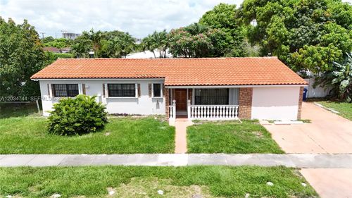 8200 Nw 34th Ave, Miami, FL, 33147-4536 | Card Image