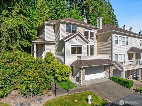 b-101-9804 Ne Riverbend Dr, Bothell, WA, 98011-4047 | Card Image