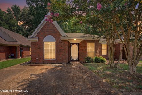 5790 E Garden Walk, Southaven, MS, 38671 | Card Image