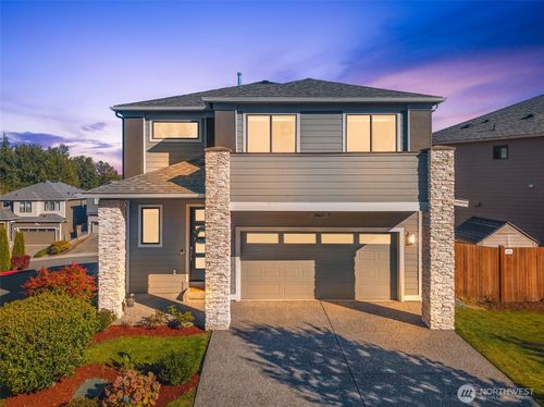 20627 Richmond Road, Bothell, WA, 98012 | Card Image