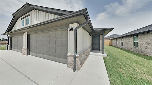 11204 Howard Drive, Oklahoma City, OK, 73114 | Card Image