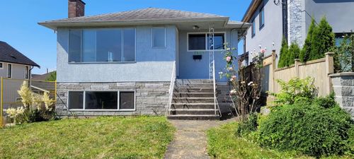 7669 Burgess St, Burnaby, BC, V3N3J1 | Card Image