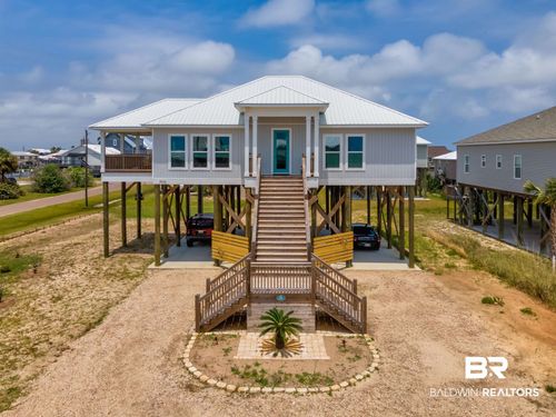 2024 Bienville Blvd, Dauphin Island, AL, 36528-4218 | Card Image