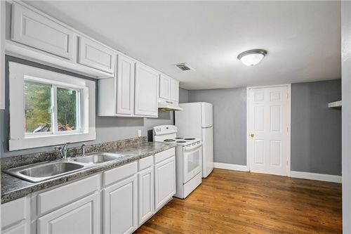 5160 Avery St Sw, Covington, GA, 30014-2799 | Card Image