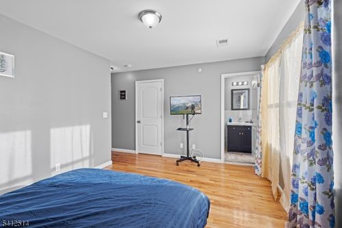 2-73 Winans Ave, Newark, NJ, 07108-2029 | Card Image