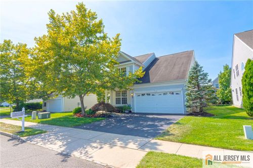 45 Stony Path Dr, DAYTON, NJ, 08810-1624 | Card Image