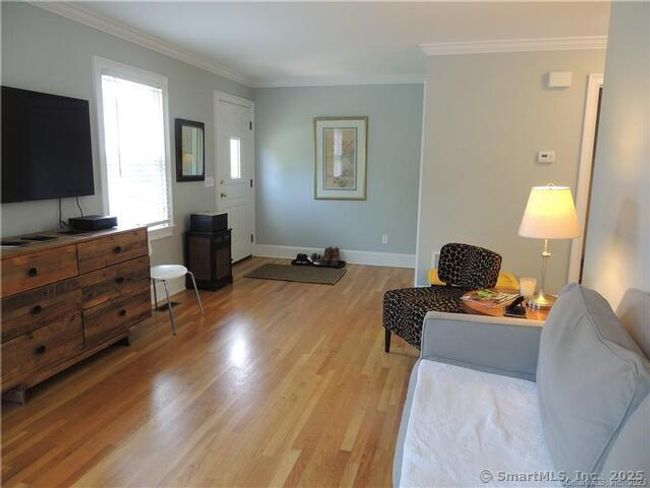211 Hunyadi Ave, Home with 3 bedrooms, 2 bathrooms and null parking in Fairfield CT | Image 7