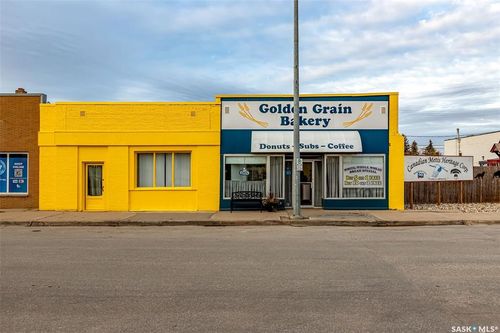 108 Burrows Ave W, Melfort, SK, S0E1A0 | Card Image