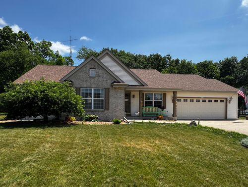 2501 Michele Ln, East Troy, WI, 53120-2075 | Card Image