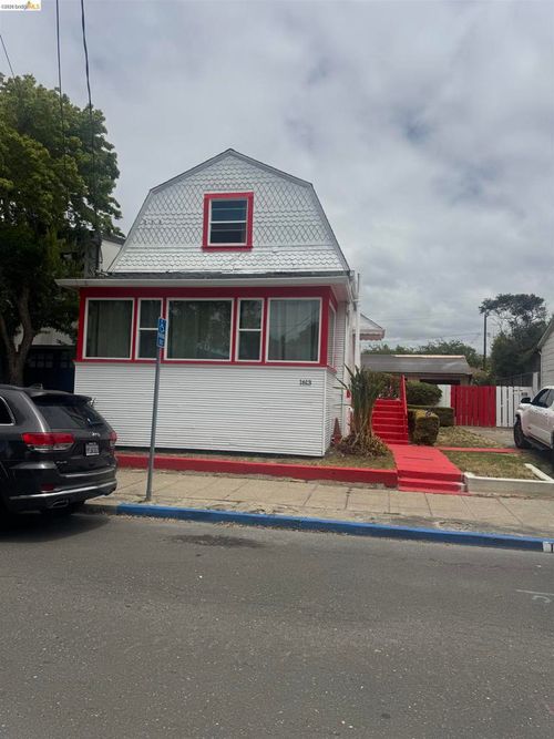 1613 Kains Ave, Berkeley, CA, 94702-1313 | Card Image