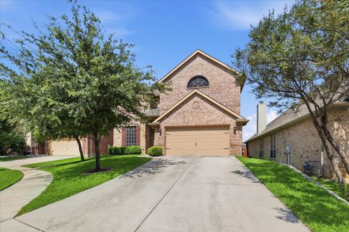 1905 Fountain Meadows Dr, Euless, TX, 76039-4357 | Card Image