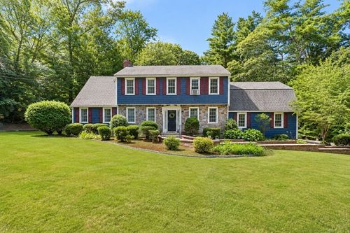 7 Providence Rd, Westford, MA, 01886-1934 | Card Image