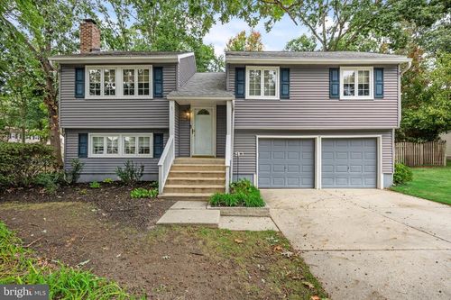 1 Comet Way, SEWELL, NJ, 08080-2139 | Card Image