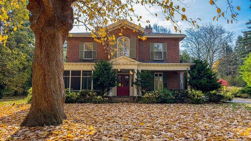 30 South St W, Dundas, ON, L9H4C5 | Card Image