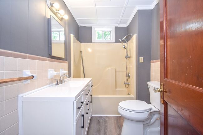 2087 Trussell Rd, Home with 3 bedrooms, 2 bathrooms and null parking in Alexander City AL | Image 35