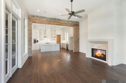 2907 Saint Luke Ave, Gonzales, LA, 70737-5041 | Card Image