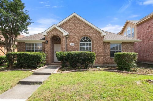 5809 Hidden Pine Ln, Mckinney, TX, 75070-6977 | Card Image