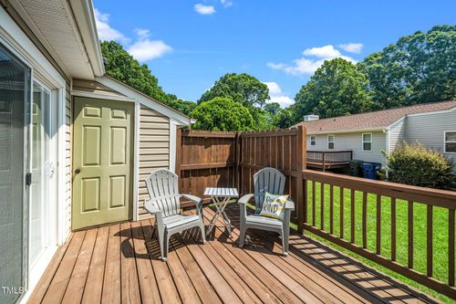 6016 Farm Gate Rd, Raleigh, NC, 27606-2214 | Card Image