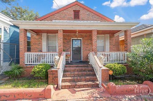 420 W 42nd Street, savannah, GA, 31401 | Card Image