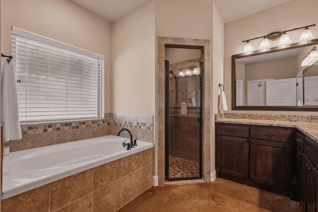 5861 Hayes Rd, House other with 4 bedrooms, 2 bathrooms and null parking in Midlothian TX | Image 14