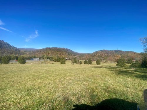 Lot 3 W Lee Hwy, Wytheville, VA, 24382-1072 | Card Image