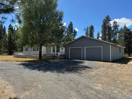 15900 Parkway Dr, La Pine, OR, 97739-9665 | Card Image