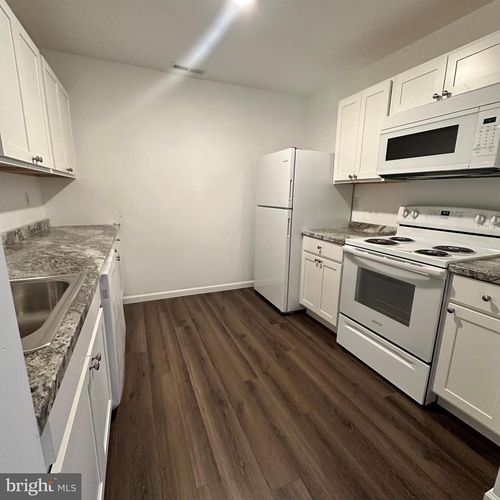 4-300 Collins Ave, HURLOCK, MD, 21643 | Card Image