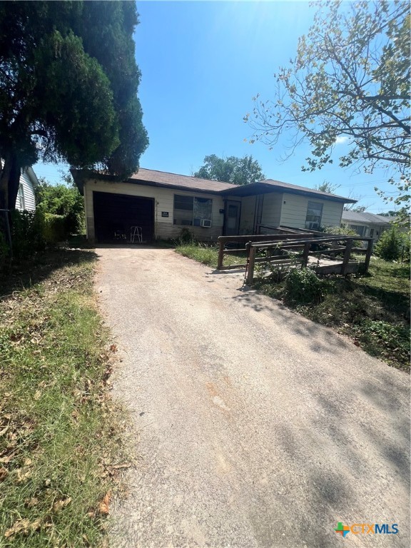 Jefferis Ave, Killeen, TX 76543