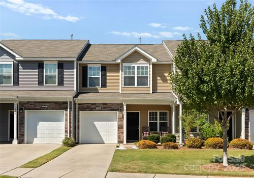 7246 Jane Parks Way, Charlotte, NC, 28217-3672 | Card Image