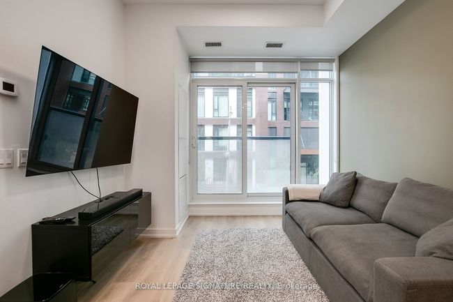 203 - 34 Tubman Ave, Condo with 1 bedrooms, 1 bathrooms and null parking in Toronto ON | Image 8